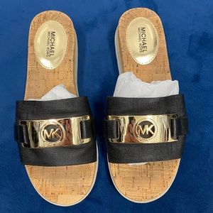 Michael Kors Warren Sandal Size: 7M/37M